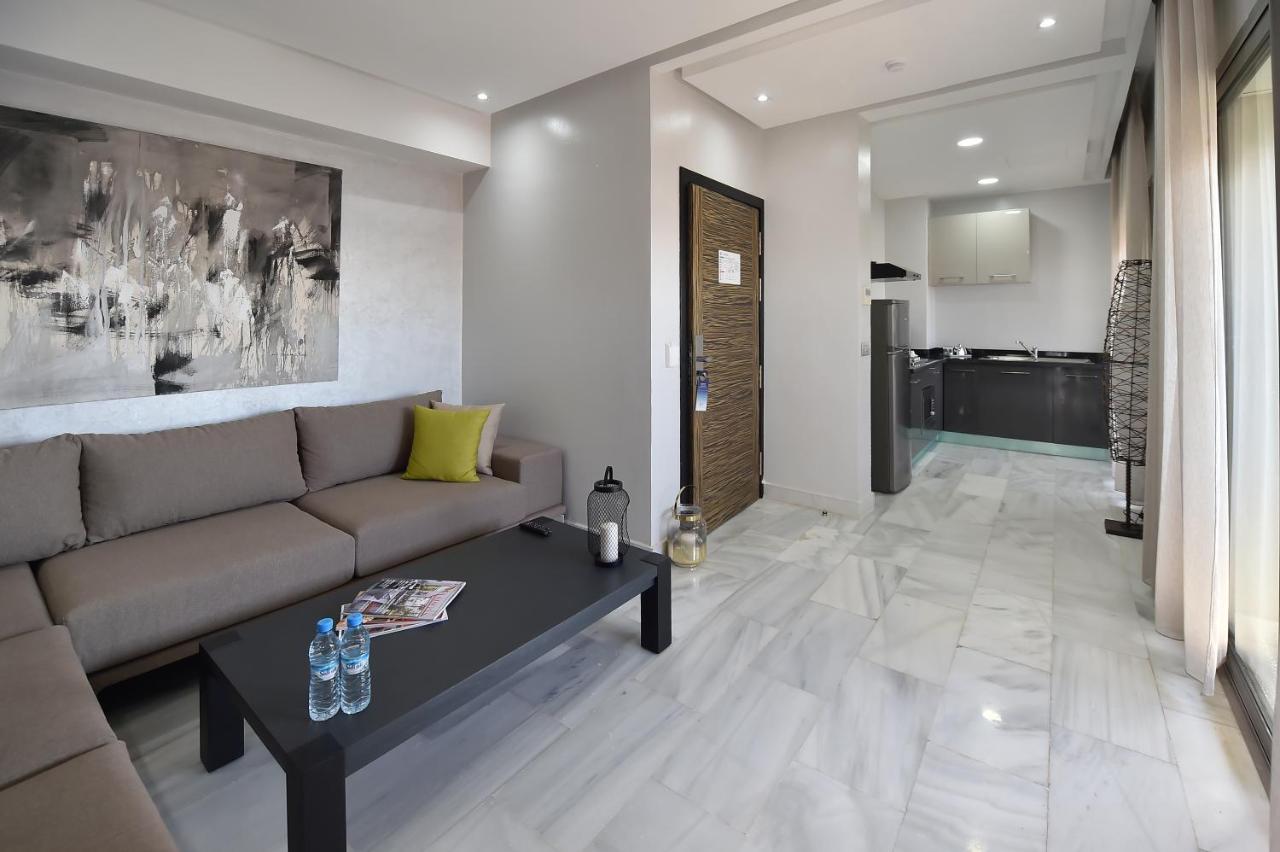 Le Yacht Suites Hotel Casablanca Exterior foto